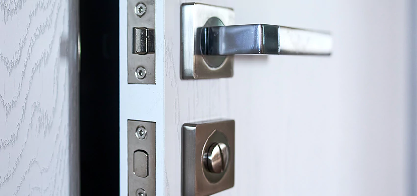 Door Lever Handle Lock Repair in Dinuba, CA